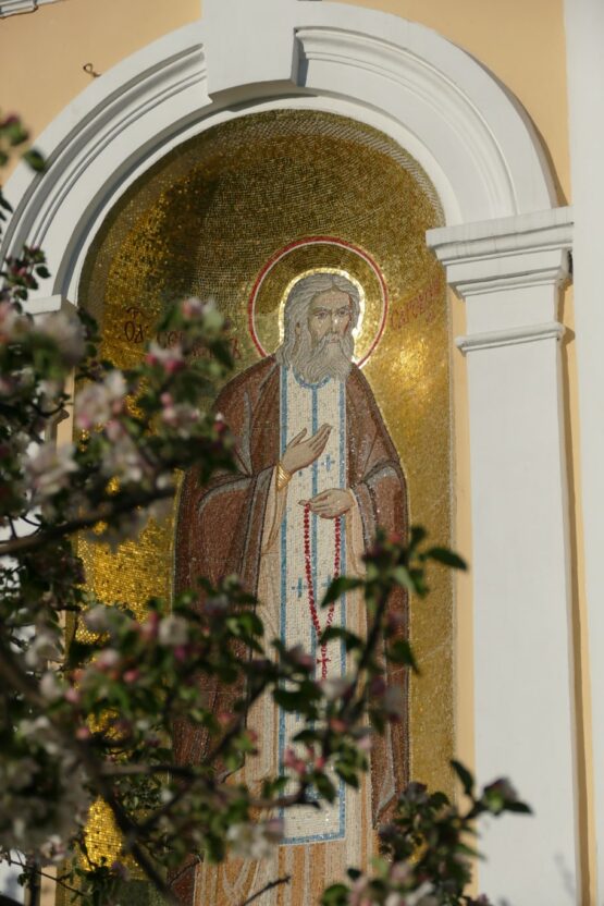 Trijādības-Sergija Lavra – Serafima Divejevas klosteris – Muroma