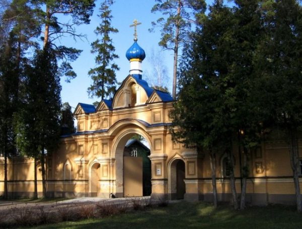 Спасо-Преображенская пустынь Рижского Свято-Троице-Сергиева женского монастыря.